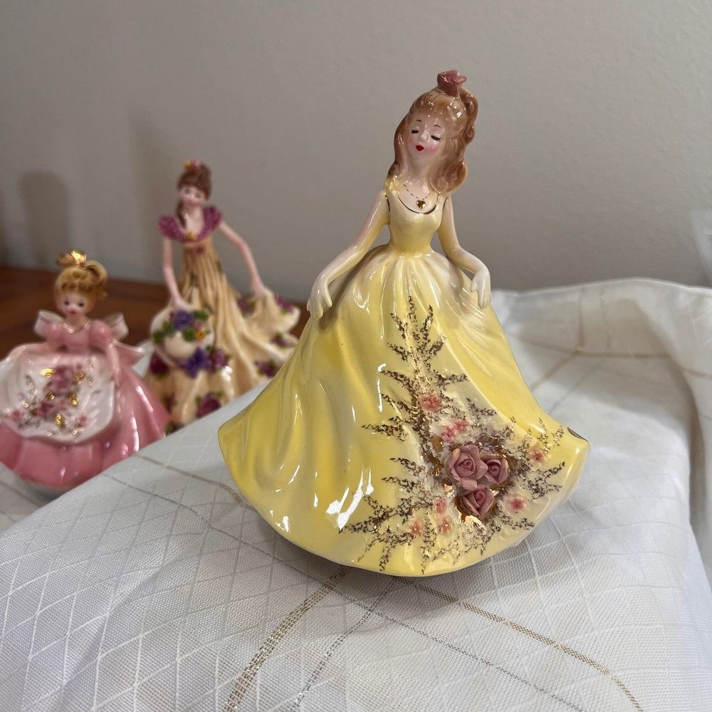 Vintage Josef Originals DAY OF WINE and Roses Music Box Figurine,